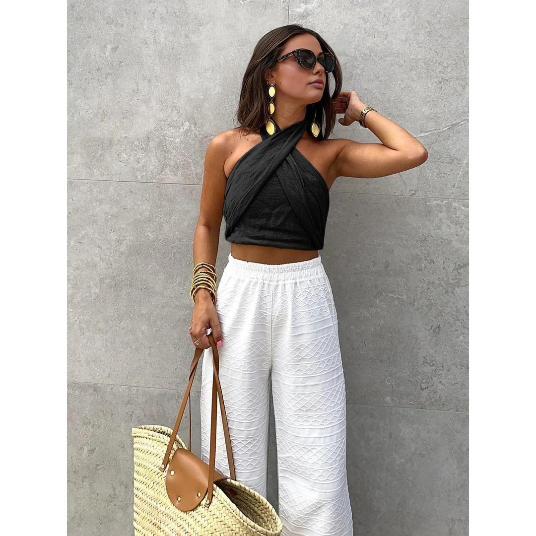 Women Solid Crisscross Halter Neck Sleeveless Crop Top