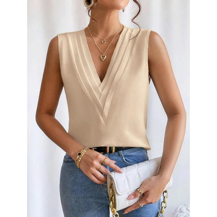 Women Top Solid Color V Neck Sleeveless